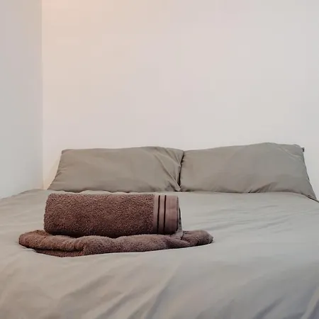 Nyaraló Spacious House In The Heart Of Headingley *