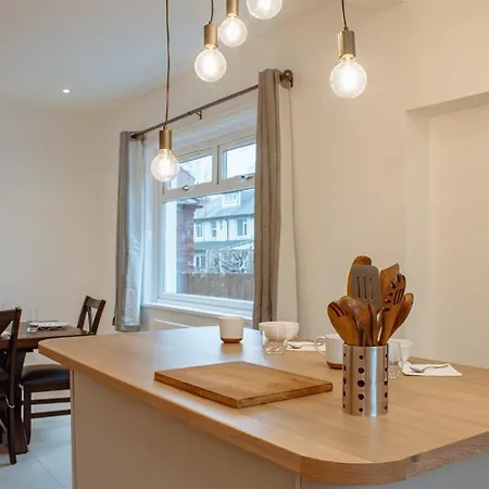 Holiday home Spacious House In The Heart Of Headingley Leeds (West Yorkshire)