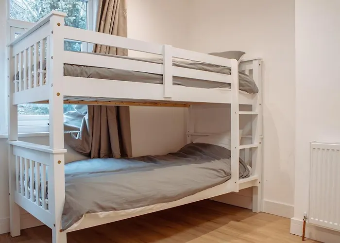 Spacious House In The Heart Of Headingley