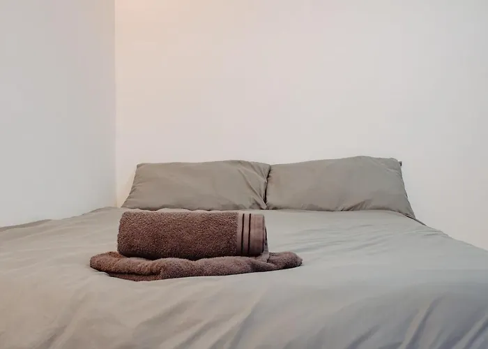 בית נופש Spacious House In The Heart Of Headingley *