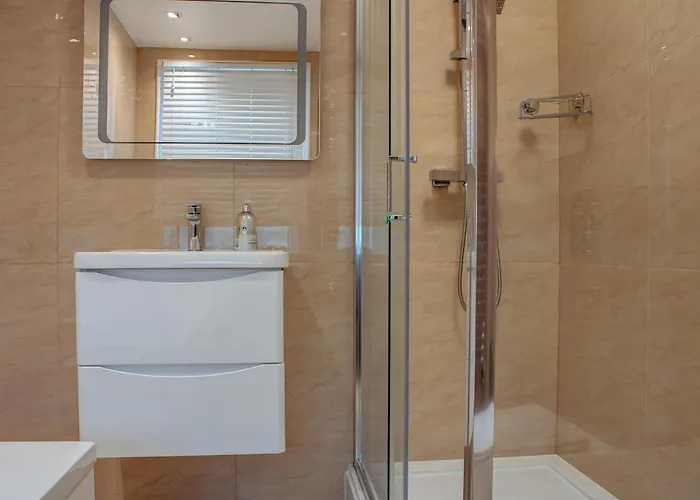 Spacious House In The Heart Of Headingley